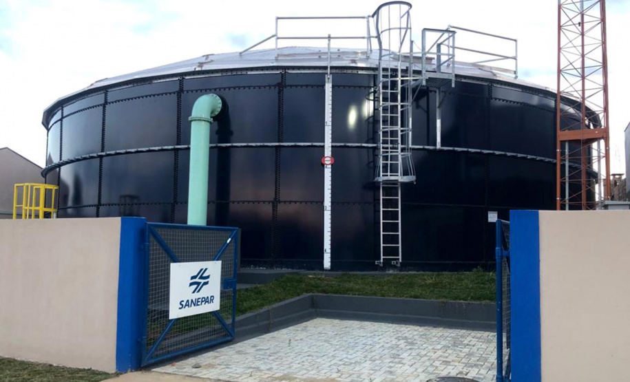 A Sanepar concluiu em Irati a construção de um novo reservatório com capacidade para armazenar 1,6 milhão de litros de água tratada. Com isso, o volume total de reservação do sistema foi ampliado em 60%, o que deve contribuir para o abastecimento da cidade pelos próximos 30 anos. -  Foto: Divulgação Sanepar