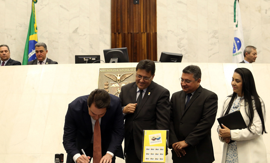Comemoração de 100 de Convenção Batista na Assembléia Legislativa do Paraná, com homenagem do Governador Carlos Massa Ratinho JuniorFoto Gilson Abreu