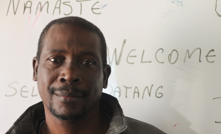 Cresce número de migrantes e refugiados que buscam um recomeço no Paraná. Em 2019, Centro de Informação para Migrantes registrou aumento de 85% nos atendimentos. Na foto, o haitiano Diaubon Dhaiti já está em Curitiba há cinco anos.  -  Curitiba, 19/06/2019  -  Foto: Divulgação SEJUF