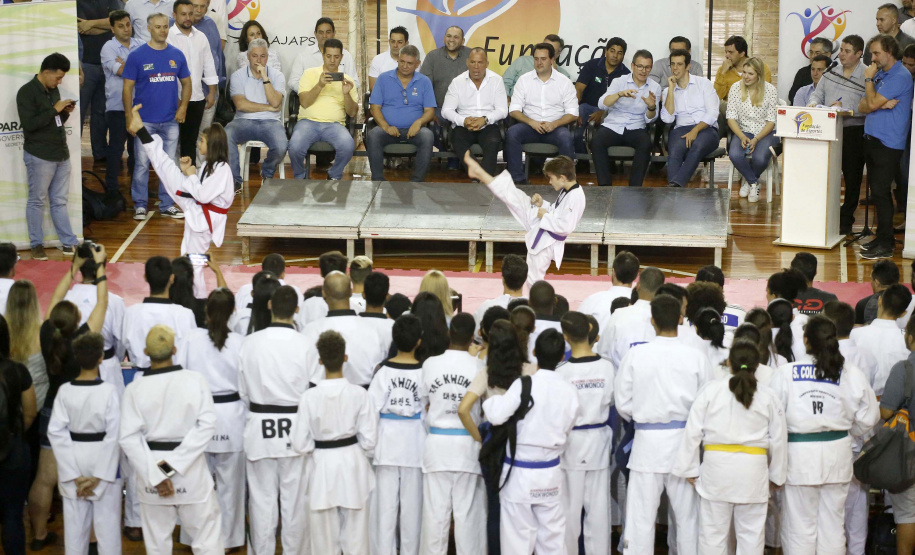 O governador Carlos Massa Ratinho Junior lançou nesta quinta-feira (20), no Ginásio Moringão, em Londrina, o Japs Combate, espécie de Jogos Abertos do Paraná voltado apenas para as lutas.  -  Londrina, 20/06/2019  -  Foto: Arnaldo Alves/ANPr