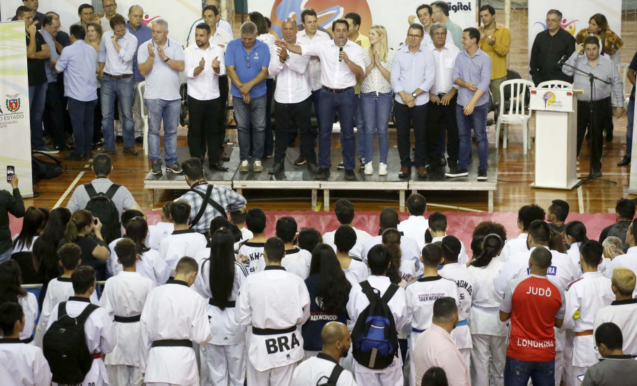 O governador Carlos Massa Ratinho Junior lançou nesta quinta-feira (20), no Ginásio Moringão, em Londrina, o Japs Combate, espécie de Jogos Abertos do Paraná voltado apenas para as lutas.  -  Londrina, 20/06/2019  -  Foto: Arnaldo Alves/ANPr