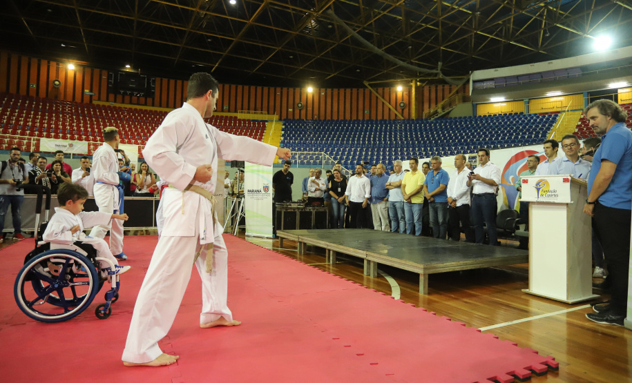 Governador Carlos Massa Ratinho Junior abre oficialmente a oitava edição dos Jogos Paradesportivos do Paraná (Parajaps), em Londrina.  -  Londrina, 20/06/2019  -  Foto: Rodrigo Félix Leal/ANPr