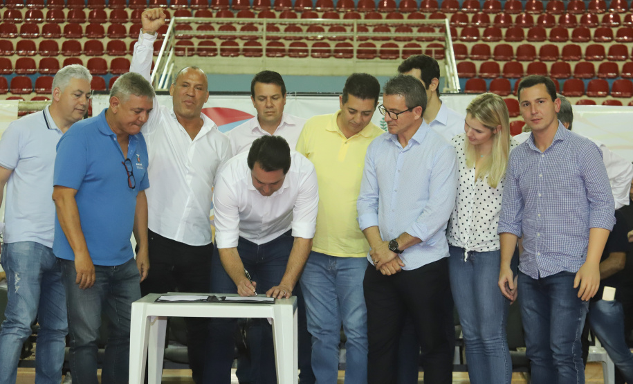 Governador Carlos Massa Ratinho Junior abre oficialmente a oitava edição dos Jogos Paradesportivos do Paraná (Parajaps), em Londrina.  -  Londrina, 20/06/2019  -  Foto: Rodrigo Félix Leal/ANPr
