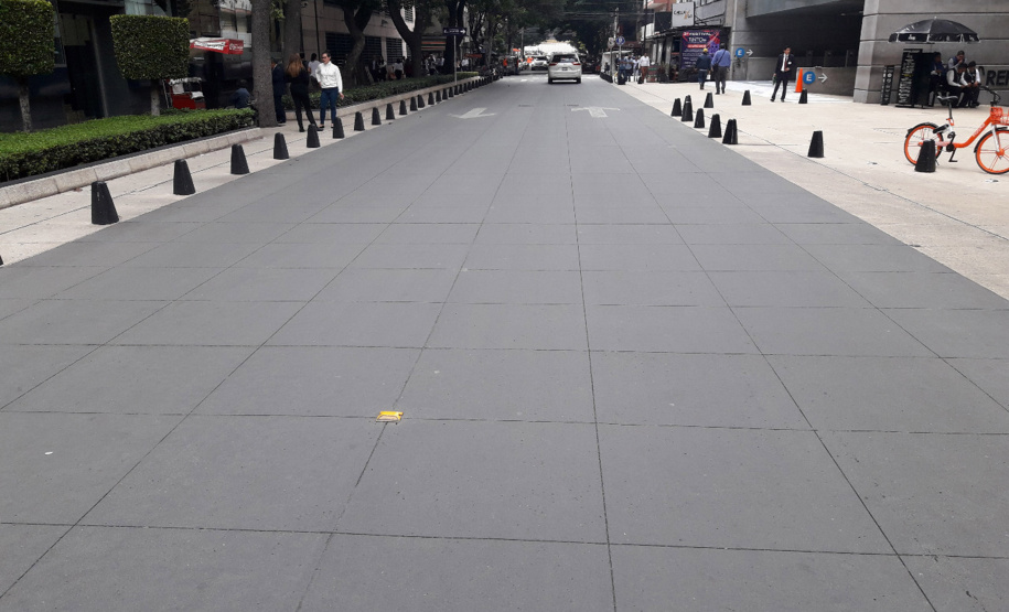 Buscando debater melhores soluções para as cidades da Região Metropolitana de Curitiba, a Coordenação da Região Metropolitrana de Curitiba (Comec), em parceria com a Associação Brasileira de Cimento Portland (ABCP), realizará o seminário ?Ruas do Futuro ? O papel das vias na qualidade de vida de uma cidade?, em que serão abordados temas e propostas relacionados à melhoria da qualidade das cidades brasileiras, mobilidade e permeabilidade urbana