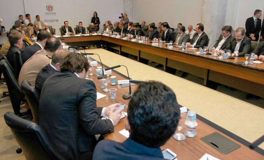 Governador Carlos Massa Ratinho Junior coordena reunião com a equipe de governo.  -  Curitiba, 25/06/2019  -  Foto: Valdelino Alves Pontes