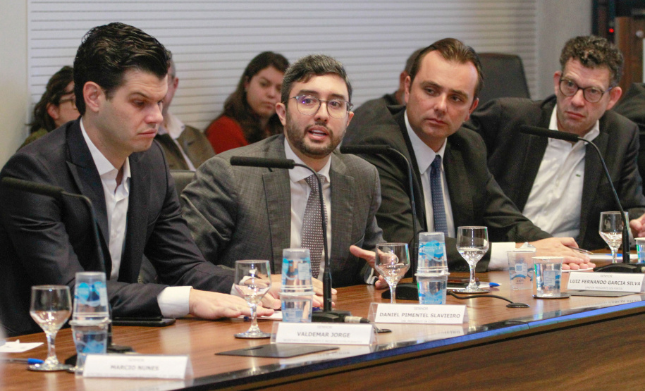 Governador Carlos Massa Ratinho Junior coordena reunião com a equipe de governo.  -  Curitiba, 25/06/2019  -  Foto: Valdelino Alves Pontes
