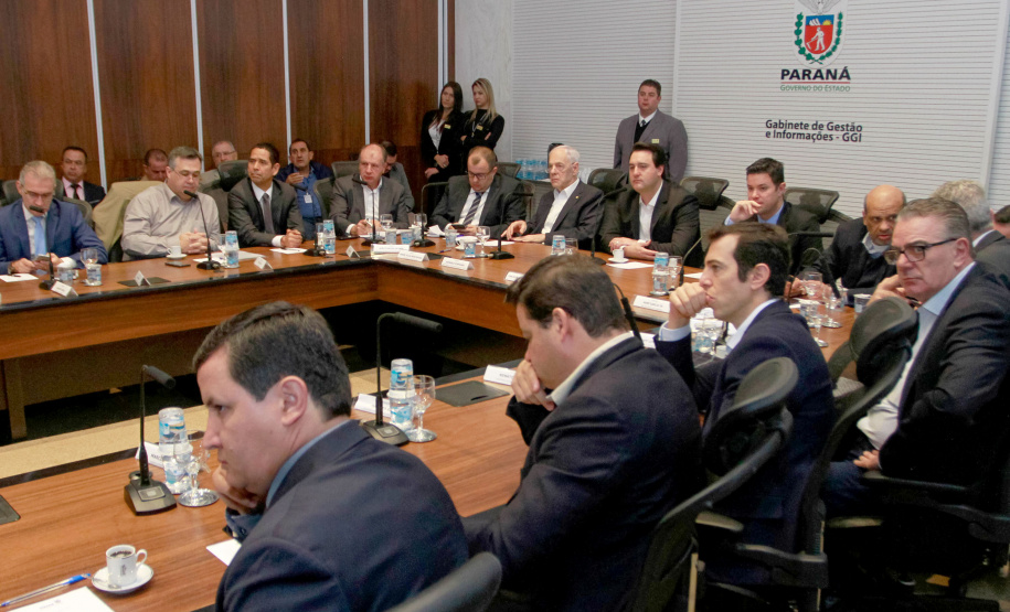 Governador Carlos Massa Ratinho Junior coordena reunião com a equipe de governo.  -  Curitiba, 25/06/2019  -  Foto: Valdelino Alves Pontes