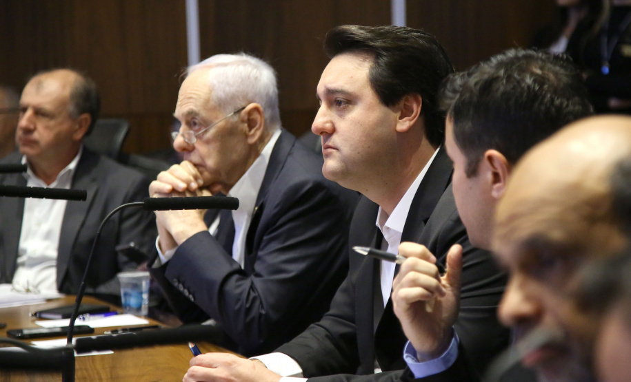 Governador Carlos Massa Ratinho Junior coordena reunião com a equipe de governo.  -  Curitiba, 25/06/2019  -  Foto: Jaelson Lucas/ANPr