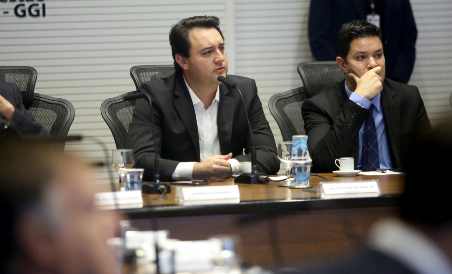 Governador Carlos Massa Ratinho Junior coordena reunião com a equipe de governo.  -  Curitiba, 25/06/2019  -  Foto: Jaelson Lucas/ANPr