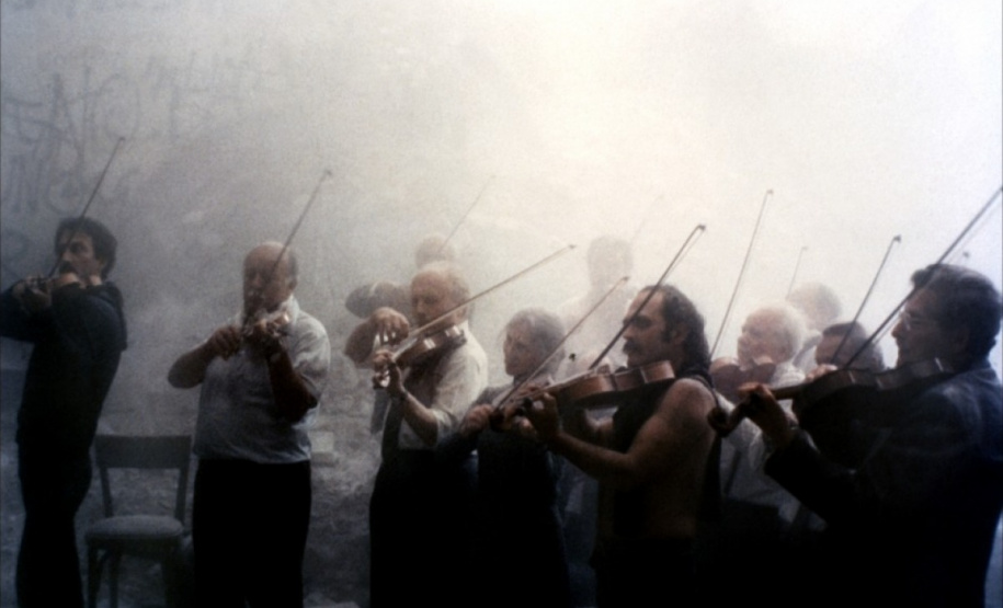 A atração deste mês do Sessão Sabedoria, projeto do Museu da Imagem e do Som do Paraná (MIS-PR), é o longa-metragem Ensaio de Orquestra (Itália, 1978), um dos últimos filmes da carreira do genial diretor italiano Federico Fellini (de Amarcord), morto em 1993, aos 73 anos. -  Curitiba, 25/06/2019  -  Foto: Divulgação MON