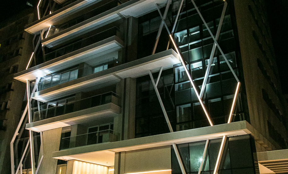 Conforto, segurança, praticidade, funcionalidade, lazer e sustentabilidade. A preocupação com o meio ambiente e com os recursos naturais deixou de ser apenas uma tendência e se incorporou ao conceito de morar bem. Curitiba se destaca neste cenário: a capital paranaense concentra o maior número de edificações com a certificação LEED (concedida para construções sustentáveis) no Sul do Brasil, segundo dados do Green Building Council (GBC).  -  Curitiba, 25/06/2019  -  Foto: Divulgação Compagas