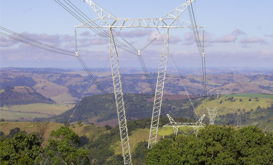 A Copel conclui esta semana a aquisição da Uirapuru Transmissora de Energia, empresa que opera uma linha de transmissão de 525 kV entre Londrina e Ivaiporã, na região central do Paraná. - Curitiba, 26/06/2019 - Foto: Divulgação Copel