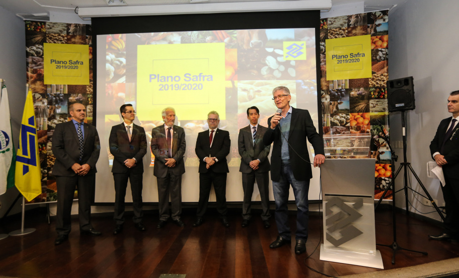 O vice-governador Darci Piana e o secretário estadual da Agricultura e do Abastecimento, Norberto Ortigara, participam nesta quinta-feira (27), em Curitiba, do lançamento do Plano Safra 2019/2020