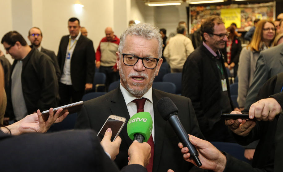 Diretor de Política Agrícola do Ministério da Agricultura, Wilson Waz, nesta quinta-feira (27), em Curitiba, do lançamento do Plano Safra 2019/2020. Curitiba, 26/06/2019 - Foto: Geraldo Bubniak/ANPr
