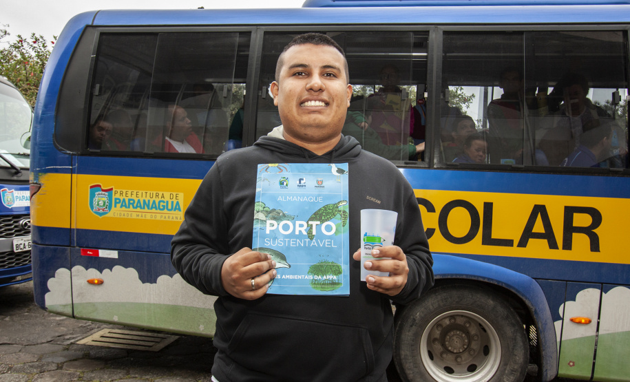 Encerrando as atividades do primeiro semestre do Porto Escola, a equipe da Diretoria de Meio Ambiente da Portos do Paraná recebeu nesta quinta-feira (27) 160 alunos com necessidades especiais da Escola Municipal Eva Cavani, de Paranaguá.  -  Curitiba, 27/06/2019  -  Foto: Cládio Neves/Portos do Paraná