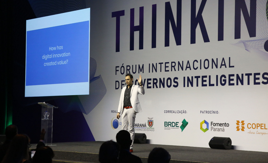 Fórum Internacional de Inovação ThinkinG. Na foto, Dariush Zomorrodi - Canadá  -  Foz do Iguaçu, 27/06/2019  -  Foto: Jaelson Lucas/ANPr