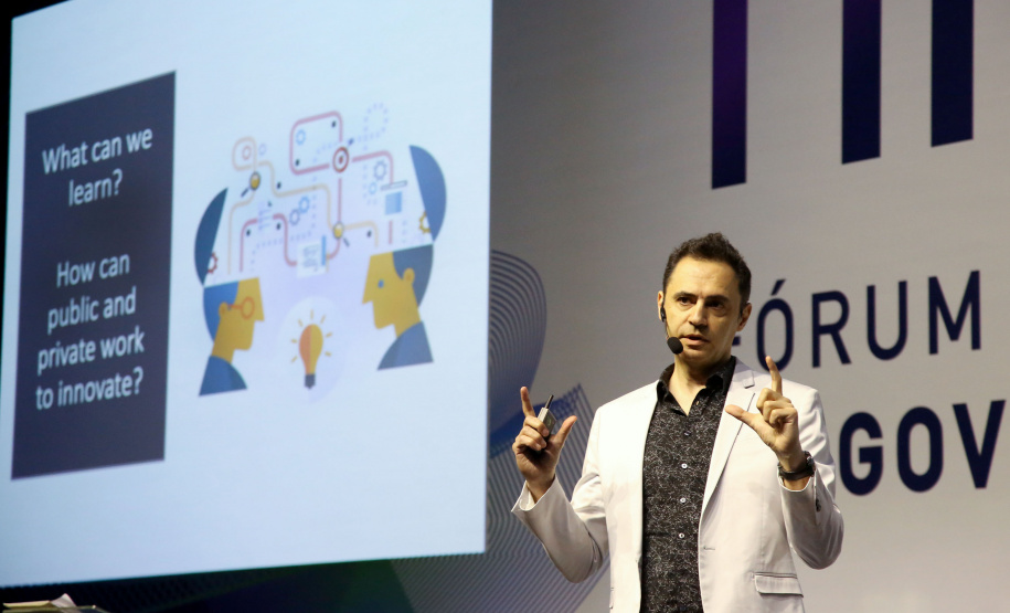 Fórum Internacional de Inovação ThinkinG. Na foto, Dariush Zomorrodi - Canadá  -  Foz do Iguaçu, 27/06/2019  -  Foto: Jaelson Lucas/ANPr