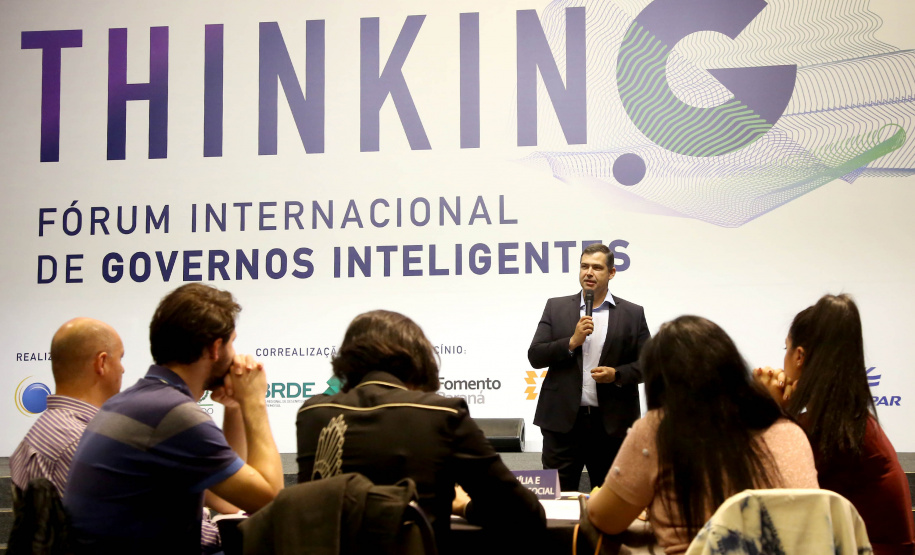Fórum Internacional de Inovação ThinkinG. Na foto, o presidente da Celepar, Allan Costa  -  Foz do Iguaçu, 28/06/2019  -  Foto: Jaelson Lucas/ANPr