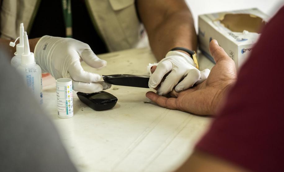 A empresa pública Portos do Paraná retomou o projeto Porto em Ação, que leva serviços gratuitos aos caminhoneiros que esperam no Pátio de Triagem do Porto de Paranaguá e passa a acontecer toda primeira segunda-feira do mês. Foto: Claudio Neves/Portos do Paraná