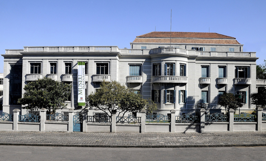 O Museu Paranaense será palco no próximo sábado, dia 6 de julho, às 17h, para o Recital de Piano do Grupo PianoTec - Técnica e Interpretação Pianística, projeto de extensão em Música da Universidade Tecnológica Federal do Paraná (UTFPR). Durante a sessão musical, os pianistas executarão obras relevantes da literatura pianística, que vão do período barroco até o século XX. Foto: Kraw Penas/SECC.