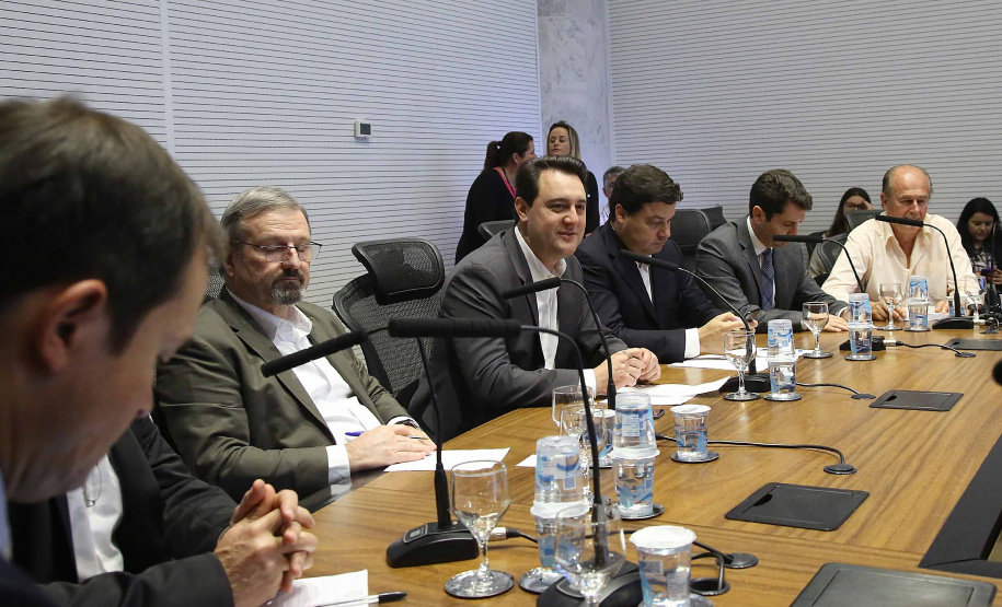 Governador Carlos Massa Ratinho Junior durante reunião com executivos da Klabin - Curitiba, 02/07/2019 - Foto: Jaelson Lucas/ANPr