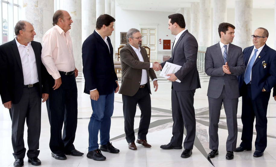 Governador Carlos Massa Ratinho Junior durante reunião com executivos da Klabin - Curitiba, 02/07/2019 - Foto: Jaelson Lucas/ANPr