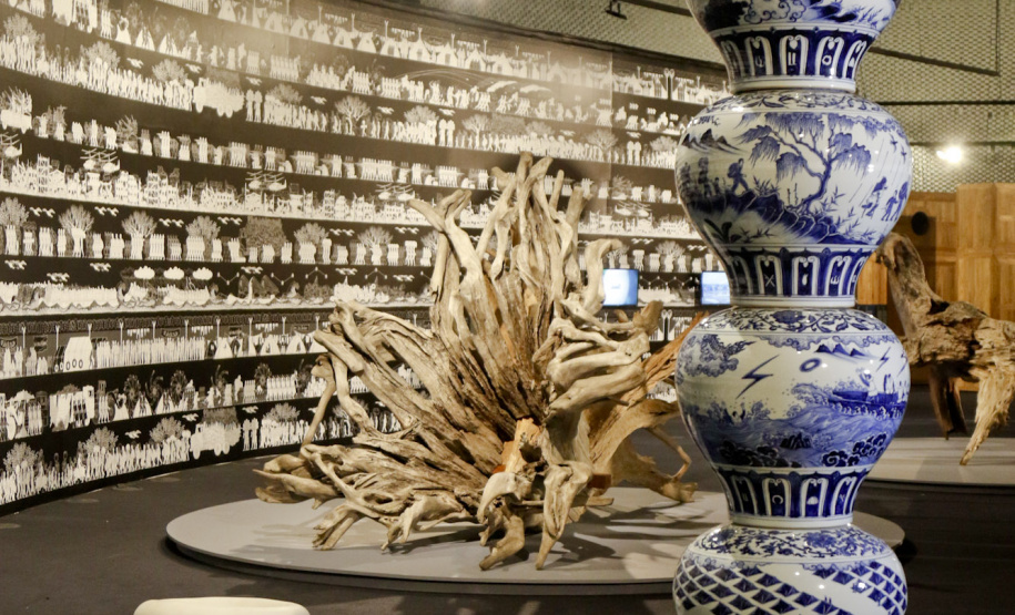 Cobertura no evento de abertura da exposição do Ai Weiwei no Museu Oscar Niemeyer, no dia 02/05/2019. - Foto: Antônio More / MorePress