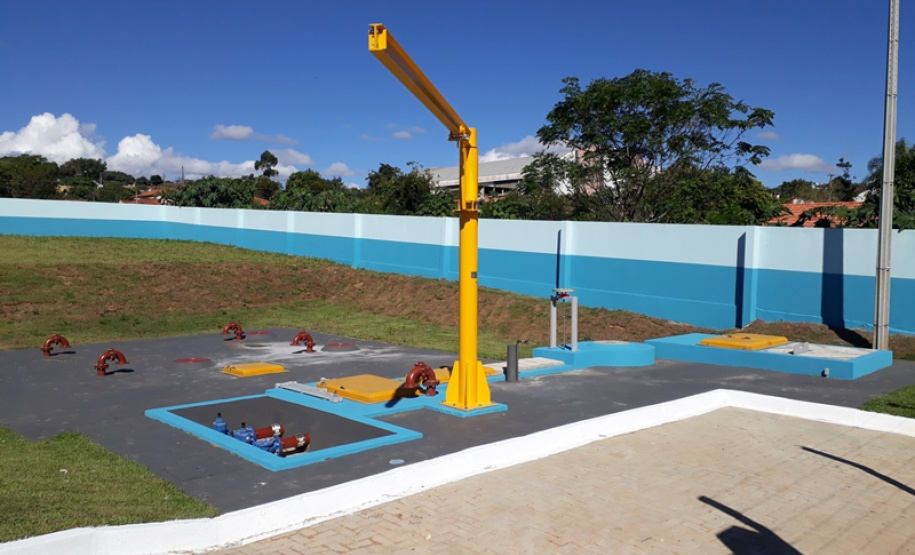 Deve entrar em operação ainda neste mês o sistema de esgotamento sanitário em Sapopema, que vai atender 740 famílias. Com investimentos de R$ 6,5 milhões, a Sanepar implantou 16 km de rede coletora, uma estação de tratamento de esgoto e quatro estações elevatórias.  -  Foto: Divuilgação Sanepar