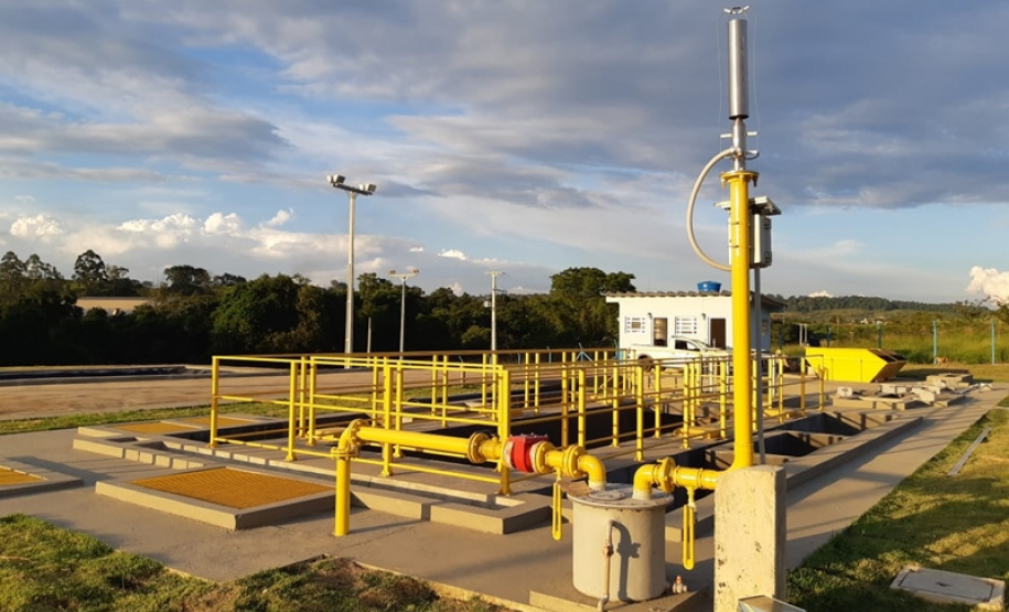 Deve entrar em operação ainda neste mês o sistema de esgotamento sanitário em Sapopema, que vai atender 740 famílias. Com investimentos de R$ 6,5 milhões, a Sanepar implantou 16 km de rede coletora, uma estação de tratamento de esgoto e quatro estações elevatórias.  -  Foto: Divuilgação Sanepar