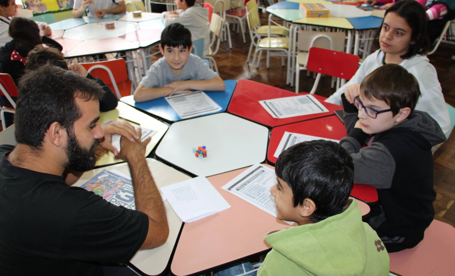 Crianças aprendem a jogar RPG e card games na BPP  -  Curitiba, 03/07/2019  -  Foto: Divulgação BPP