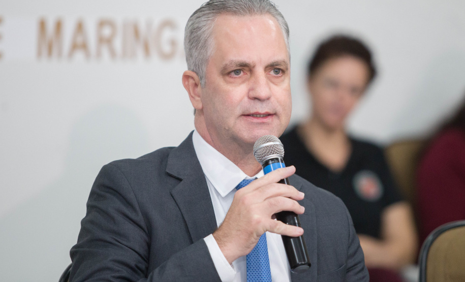 A Receita Estadual do Paraná e a Prefeitura de Maringá firmaram nesta quarta-feira (03) uma parceria que vai aprimorar a fiscalização e promover uma concorrência mais saudável entre os postos de combustível da cidade.  -  Maringá, 03/07/2019  -  Foto: Vivian Silva/Divulgação SEFA