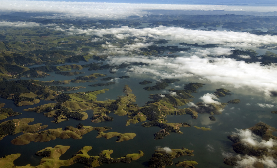 A Secretaria de Estado do Desenvolvimento Sustentável e do Turismo, por meio da Resolução nº47/2019, atualizou as normas do Selo Clima Paraná. A mudança visa a redução da pegada de carbono, que tem por objetivo combater as mudanças climáticas drásticas que possam causar desastres naturais. - Foto: Dênis Ferreira Netto/SEDEST