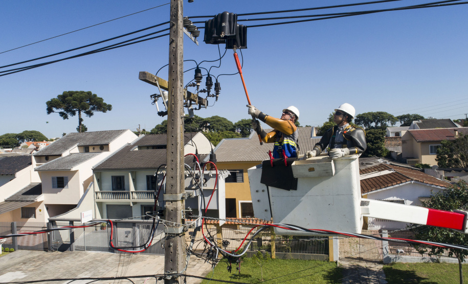 Licenciado para produção no Brasil desde 2016, o capacete com sensor elétrico da Copel é agora um produto patenteado internacionalmente.  -  Curitiba, 04/07/2019  -  Foto: Divulgação Copel