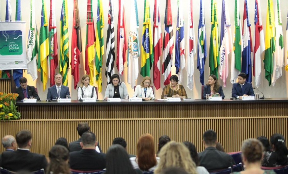 O Paraná é o primeiro estado brasileiro a aderir ao programa "Detox Digital Brasil", lançado nesta quinta-feira (04/07) em Brasília durante o seminário "Uso Inteligente da Tecnologia: desafio para as famílias e a sociedade".   -  Brasília, 04/07/2019  -  Foto: Divulgação SEJUF