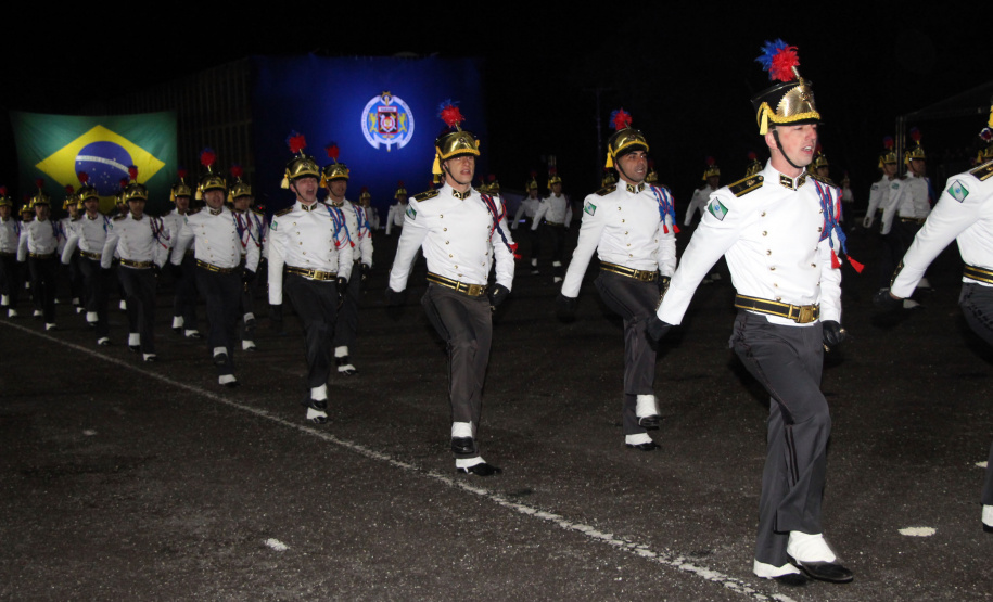 A formatura do Aspirantado 2019 nesta sexta-feira (05/07) concluiu a etapa de ensino de 93 policiais e bombeiros militares que há três anos ingressaram no Curso de Formação de Oficiais da Polícia Militar