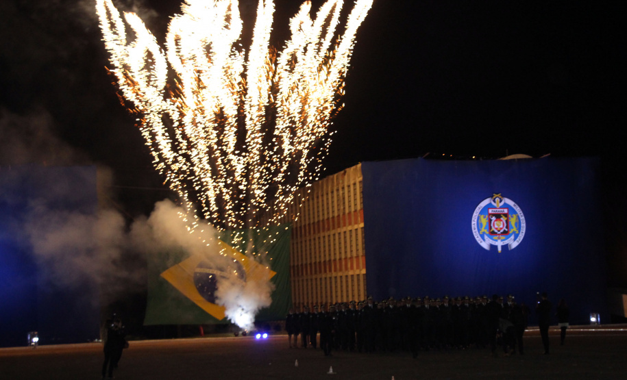 A formatura do Aspirantado 2019 nesta sexta-feira (05/07) concluiu a etapa de ensino de 93 policiais e bombeiros militares que há três anos ingressaram no Curso de Formação de Oficiais da Polícia Militar
