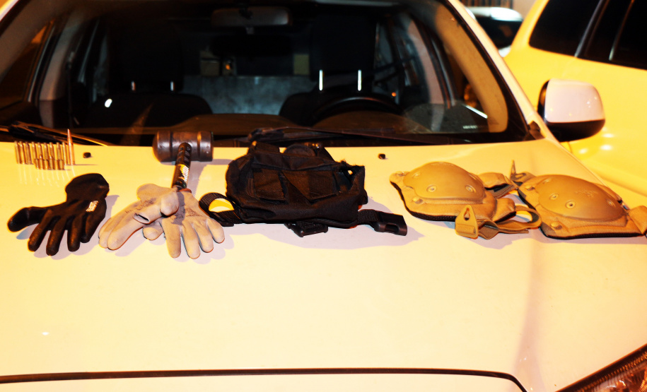 Horas de um trabalho de várias equipes policiais desde a madrugada de segunda-feira (08) culminaram na prisão de um homem que estaria envolvido no roubo de uma agência bancária em Quatro Barras, na Região Metropolitana de Curitiba