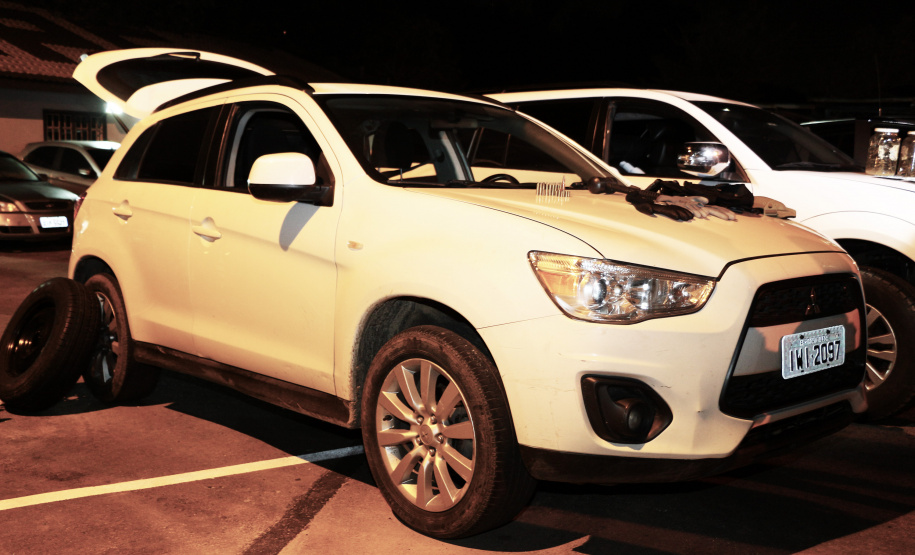 Horas de um trabalho de várias equipes policiais desde a madrugada de segunda-feira (08) culminaram na prisão de um homem que estaria envolvido no roubo de uma agência bancária em Quatro Barras, na Região Metropolitana de Curitiba