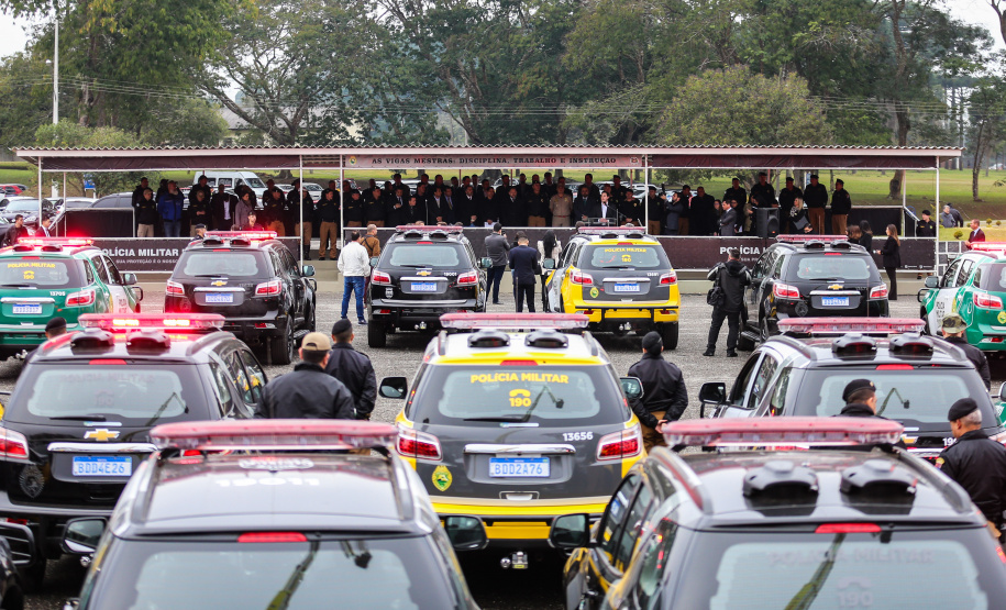 O governador Carlos Massa Ratinho Junior faz a entrega de viaturas para Polícia Civil e Polícia Militar nesta quarta-feira (10), na Acadêmia do Guatupê. Curitiba, 10/07/2019 -Foto: Geraldo Bubniak/ANPr