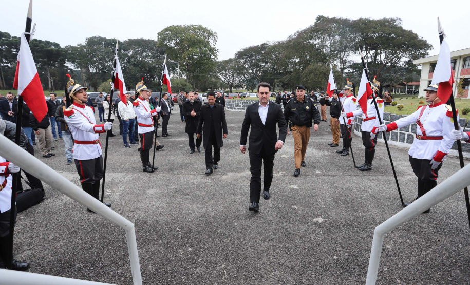 O Governo do Estado confirmou nesta quarta-feira (10) um reforço em equipamentos de segurança para as polícias do Paraná