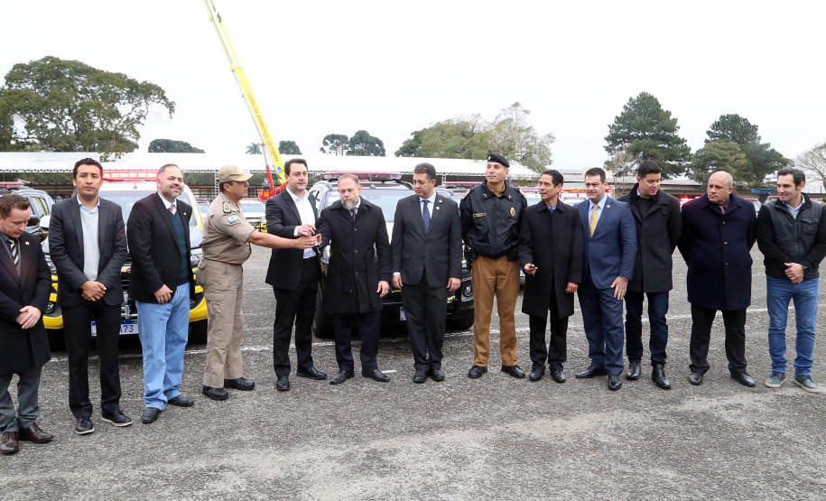 Governador Carlos Massa Ratinho Junior entrega viaturas para as polícias Militar e Civil.Foto Gilson Abreu/ANPr