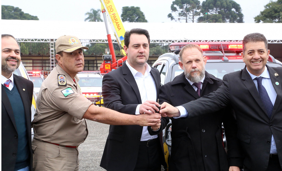 Governador Carlos Massa Ratinho Junior entrega viaturas para as polícias Militar e Civil.Foto Gilson Abreu/ANPr