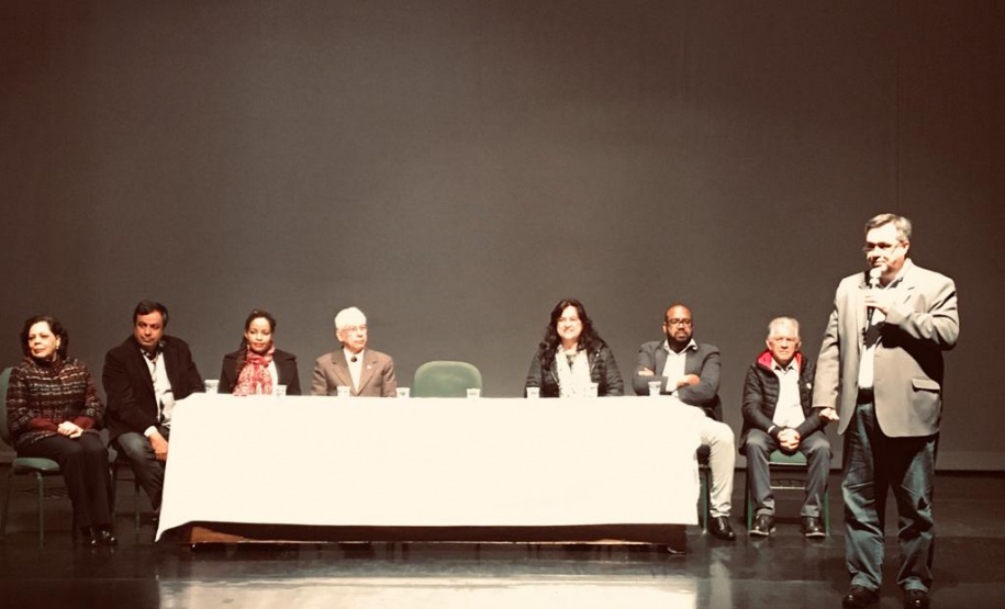 Os 310 municípios paranaenses que aderiram ao Programa Mais Médicos, do Ministério da Saúde, receberão 456 profissionais, que reforçarão a Atenção Primária nas unidades básicas de saúde. A previsão é de atendimento, em média, de 100 mil consultas por mês.Foto: Divulgação/SESA