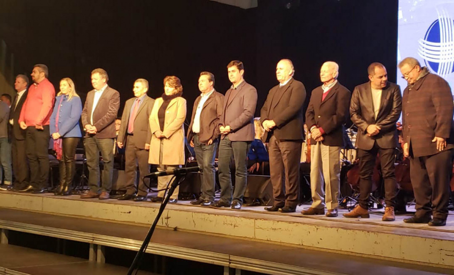 Começou nesta quarta feira (10), e vai até sexta feira (12), o XV Congresso Internacional de Turismo Religioso e Sustentável em Guarapuava. A Paraná Turismo participa neste importante evento que visa unir parcerias para divulgar as atrações e o potencial turístico da região.Foto: Edson Thomaz