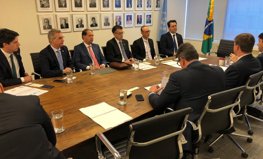 O governador Carlos Massa Ratinho Junior se encontrou nesta segunda-feira (15), em Nova York, com representantes do banco JP Morgan para tratar de parcerias entre o Estado e a instituição, uma das maiores corporações do sistema financeiro mundial. O tema da reunião foram projetos de Parceria Público-Privadas (PPPs). Foto: Divulgação/ANPr