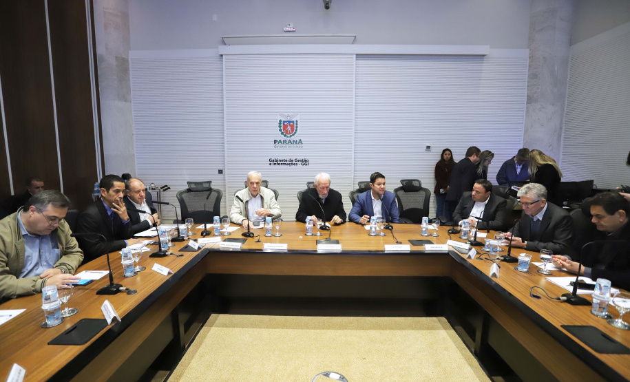 O governador em exercício Darci Piana reunido com o secretariado de Governo.Curitiba, 16-07-19.Foto: Arnaldo Alves / ANPr.