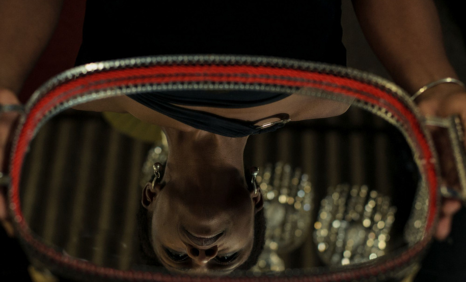 Na inauguração de Ero Ere haverá performance da artista Eliana Brasil, às 20 horas. A entrada na abertura é franca e a ação tem apoio do Conselho da Promoção de Igualdade Racial (Consepir).