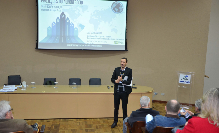 Diretor do Departamento de Economia Rural (Deral) Salatiel Turra. Foto: Divulgação/SEAB