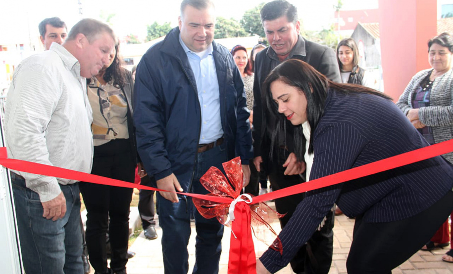 O secretário da Justiça, Família e Trabalho (Sejuf), Ney Leprevost, entregou o Centro de Referência da Assistência Social (Cras) de Ariranha do Ivaí, no norte central do estado.Foto: Divulgação/SEJUF