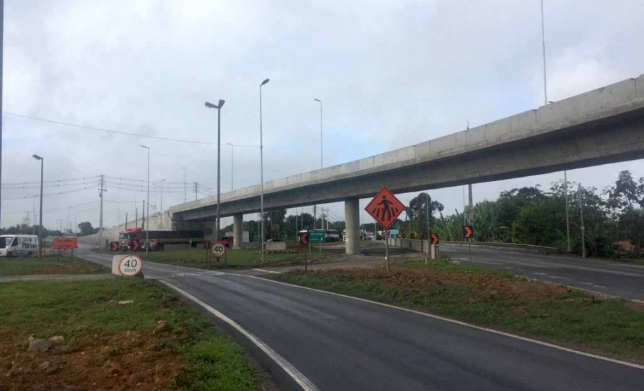 O litoral paranaense conta com R$ 29,3 milhões em obras do Departamento de Estradas de Rodagem do Paraná. O município de Paranaguá concentra os investimentos, com a construção de um viaduto na interseção da BR-277 com Avenida Ayrton Senna e a recuperação da Avenida Bento Rocha. Foto: Divulgação/DER